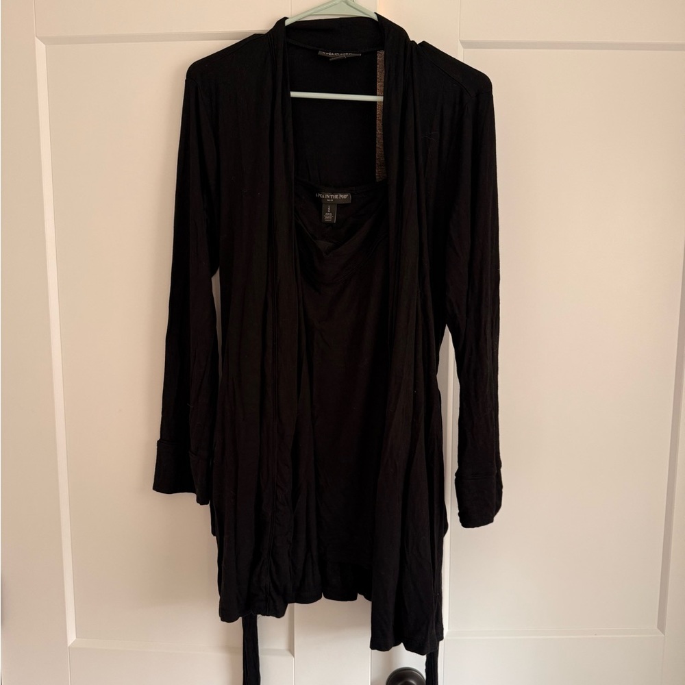 A Pea in the Pod maternity 3 piece lounge